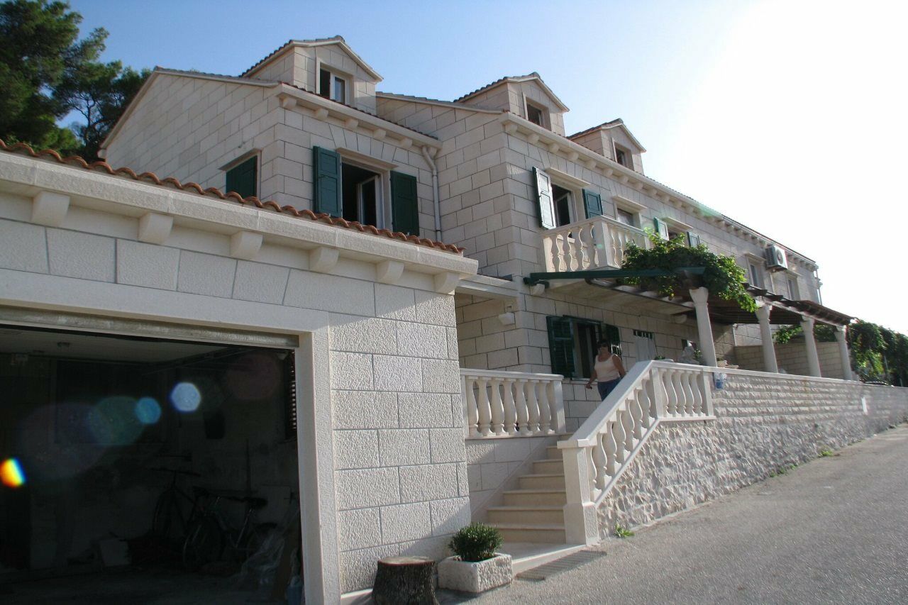 Apartment Martinic Pucisca Zewnętrze zdjęcie