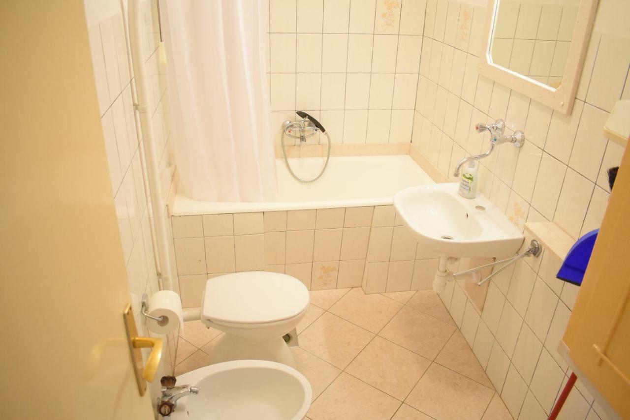 Apartment Martinic Pucisca Zewnętrze zdjęcie